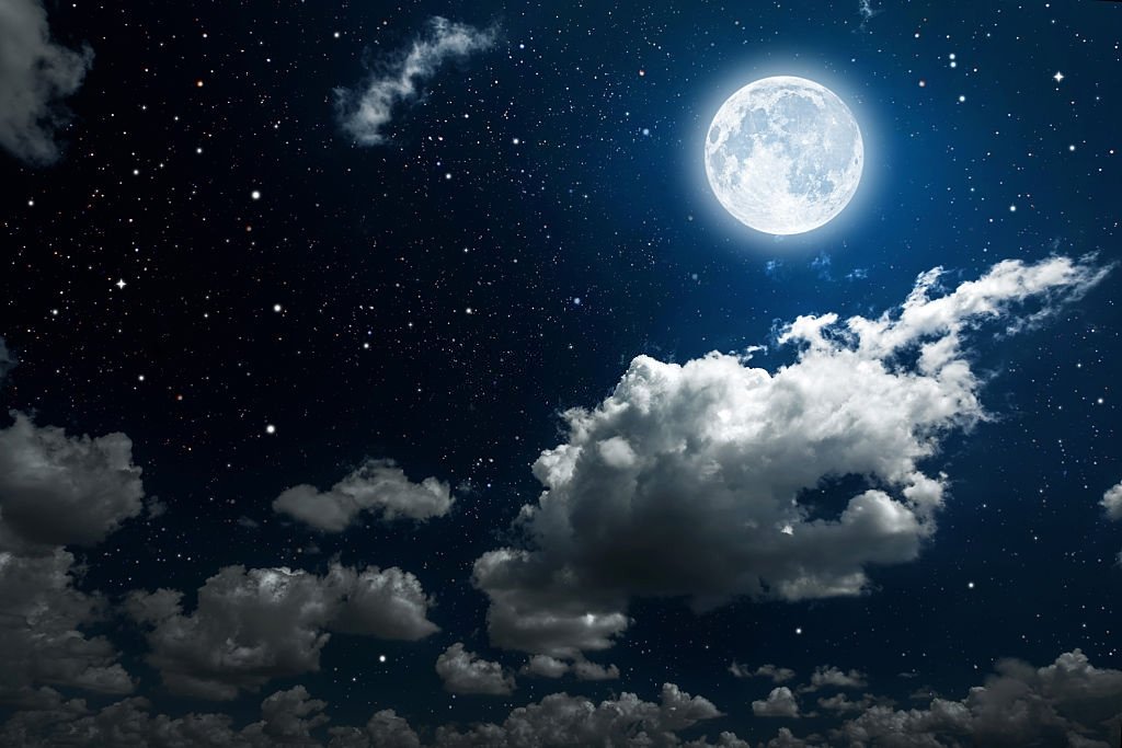 sonhar com lua